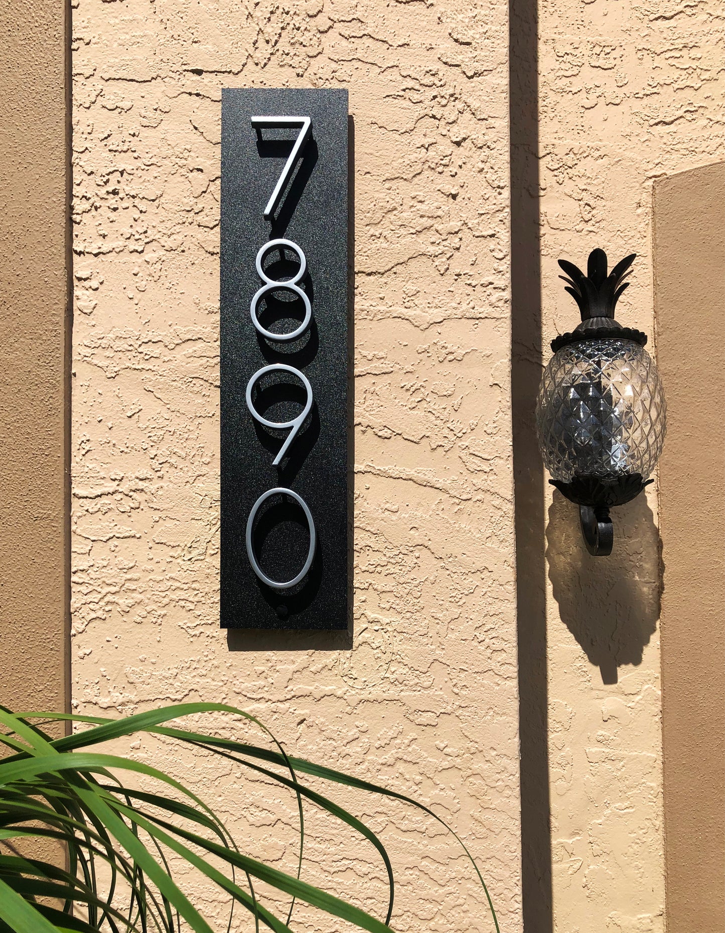 House numbers for outside with METAL numbers | Address Sign